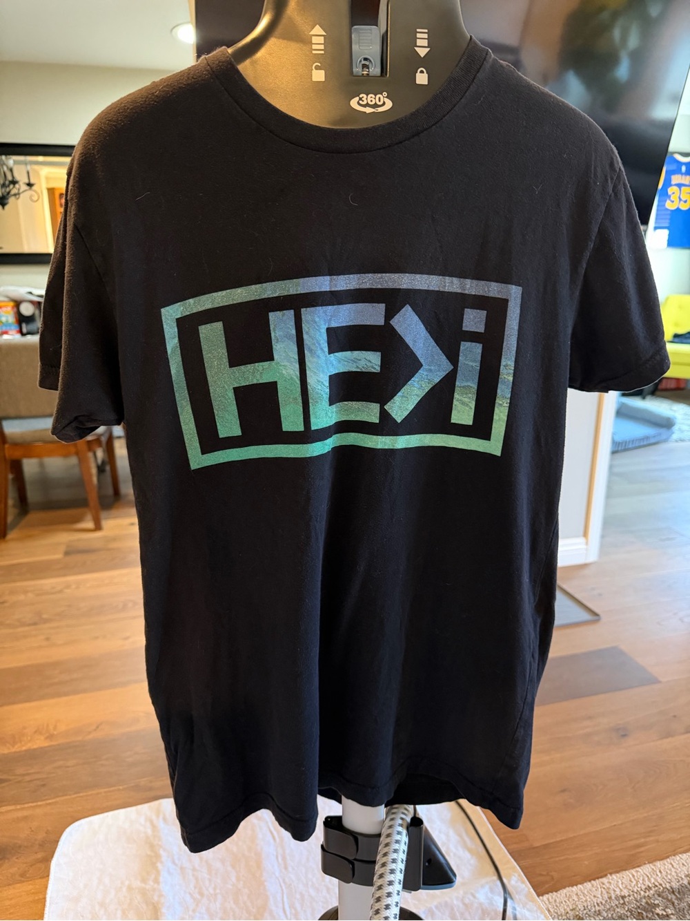 HE>i Short-Sleeve Logo Tee - Black with Iridescent Green-Blue Logo